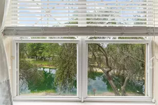170 Coquina Bay Drive, Saint Petersburg, FL 33705 - Photo 21