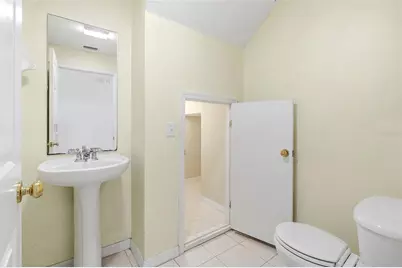 170 Coquina Bay Drive, Saint Petersburg, FL 33705 - Photo 7