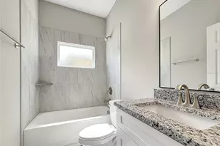 5020 Finders Ct, Tampa, FL 33617 - Photo 17