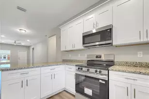 5020 Finders Ct, Tampa, FL 33617 - Photo 7