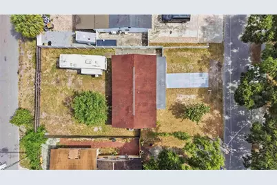 9310 N Dartmouth Avenue, Tampa, FL 33612 - Photo 29
