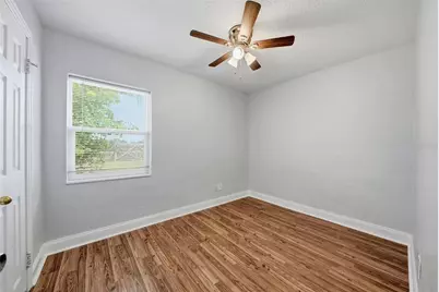 9310 N Dartmouth Avenue, Tampa, FL 33612 - Photo 9