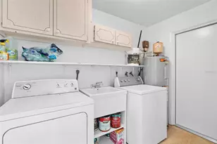2169 Pine Ridge Dr, Clearwater, FL 33763 - Photo 25