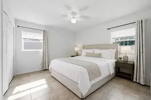 6033 Ambassador Dr, Tampa, FL 33615 - Photo 15