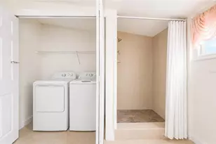6033 Ambassador Dr, Tampa, FL 33615 - Photo 31
