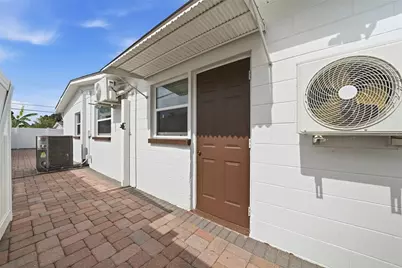 6033 Ambassador Drive, Tampa, FL 33615 - Photo 27