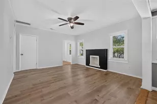 1162 Highland St N, Saint Petersburg, FL 33701 - Photo 9