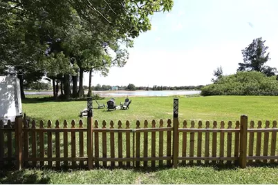 915 Dempsey Street, Clearwater, FL 33756 - Photo 9