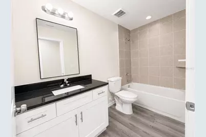 4349 Cambio Gardens Ct, Tampa, FL 33610 - Photo 25