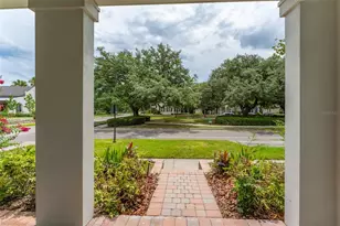 5301 Fishhawk Ridge Dr, Lithia, FL 33547 - Photo 9
