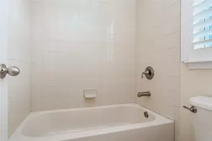 5301 Fishhawk Ridge Dr, Lithia, FL 33547 - Photo 47