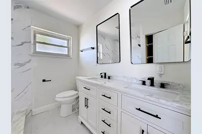 7505 W Ellicott Street, Tampa, FL 33615 - Photo 11