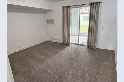4325 58th Way N #1430, Kenneth City, FL 33709 - Photo 5