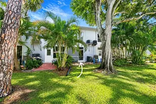 4325 58th Way N, Kenneth City, FL 33709 - Photo 17