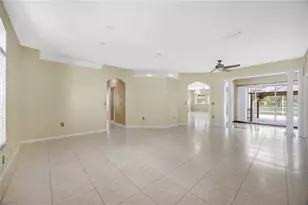 6028 Catlin Dr, Tampa, FL 33647 - Photo 9