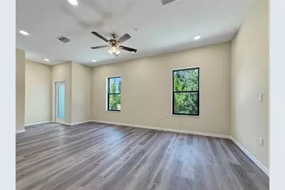 4345 Cambio Gardens Court, Tampa, FL 33610 - Photo 11