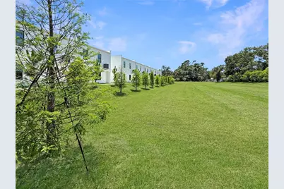 4345 Cambio Gardens Court, Tampa, FL 33610 - Photo 31