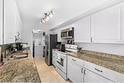 10355 Paradise Boulevard #812, Treasure Island, FL 33706 - Photo 11