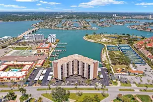 10355 Paradise Blvd, Treasure Island, FL 33706 - Photo 5