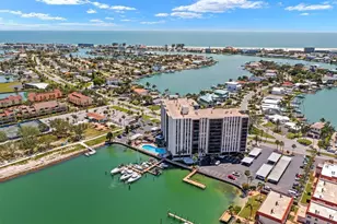 10355 Paradise Blvd, Treasure Island, FL 33706 - Photo 21