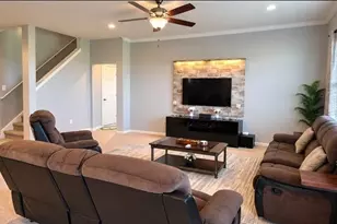 9215 Mountain Magnolia Dr, Riverview, FL 33578 - Photo 7