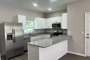5008 Finders Ct, Tampa, FL 33617 - Photo 3