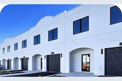 4367 Cambio Gardens Court, Tampa, FL 33610 - Photo 1