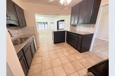 1770 63rd Avenue N, Saint Petersburg, FL 33702 - Photo 13