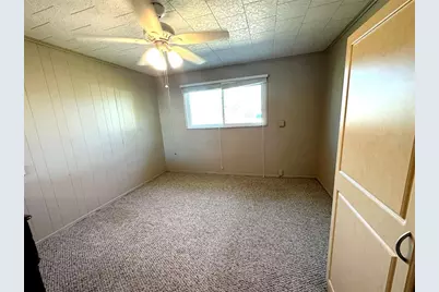 1770 63rd Avenue N, Saint Petersburg, FL 33702 - Photo 3