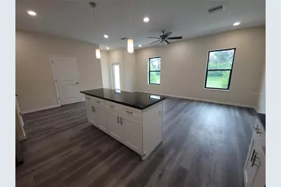 4351 Cambio Gardens Court, Tampa, FL 33610 - Photo 5