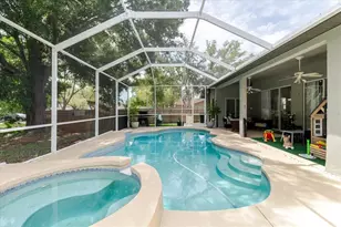 9601 Regents Park Dr, Tampa, FL 33647 - Photo 43