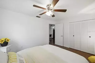 4362 Great Lakes Dr N, Clearwater, FL 33762 - Photo 17