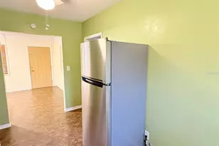 5541 Lown St N, Saint Petersburg, FL 33714 - Photo 9