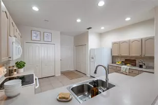 19127 Weymouth Dr, Land O Lakes, FL 34638 - Photo 15
