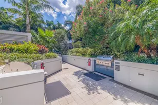 100 1st Ave N, Saint Petersburg, FL 33701 - Photo 47