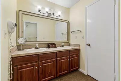 4243 Oak Loop #35, Mulberry, FL 33860 - Photo 17