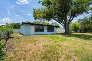 415 Country Club Dr, Oldsmar, FL 34677 - Photo 21