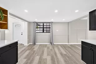 1601 E Paris St, Tampa, FL 33610 - Photo 17