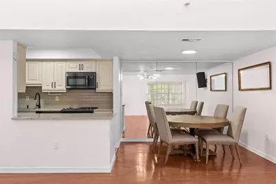 2242 Circlewood Drive #24, Sarasota, FL 34231 - Photo 7