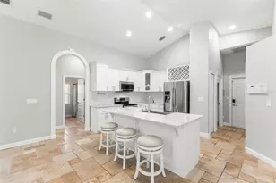 695 Salt Lake Dr, Tarpon Springs, FL 34689 - Photo 17
