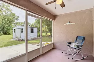 39033 6th Ave, Zephyrhills, FL 33542 - Photo 41
