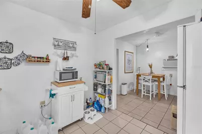 1006 Gray Street, Plant City, FL 33563 - Photo 9