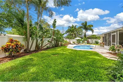 4201 27th Avenue N, Saint Petersburg, FL 33713 - Photo 9