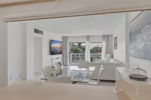 1100 N Shore Dr NE, Saint Petersburg, FL 33701 - Photo 9