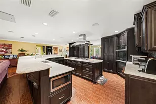 3316 San Jose St, Clearwater, FL 33759 - Photo 17