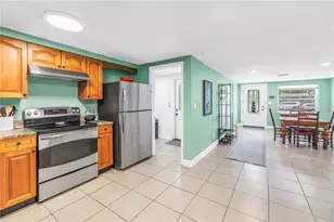 543 72nd Ave N, Saint Petersburg, FL 33702 - Photo 7