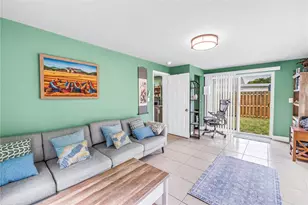 543 72nd Ave N, Saint Petersburg, FL 33702 - Photo 9