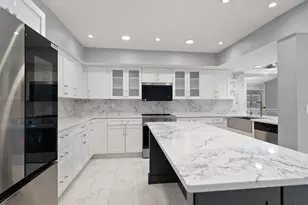 13903 Oberlin Manor Way, Tampa, FL 33613 - Photo 17