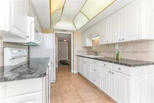 400 Island Way, Clearwater Beach, FL 33767 - Photo 15