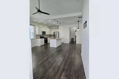 562 Landshark Boulevard, Daytona Beach, FL 32124 - Photo 5